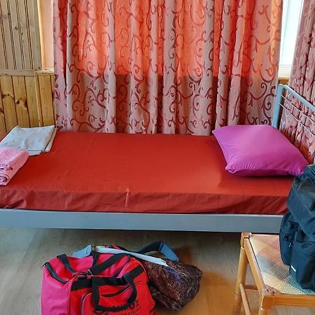 Cozy Airport Studio 2 Артемида Екстериор снимка