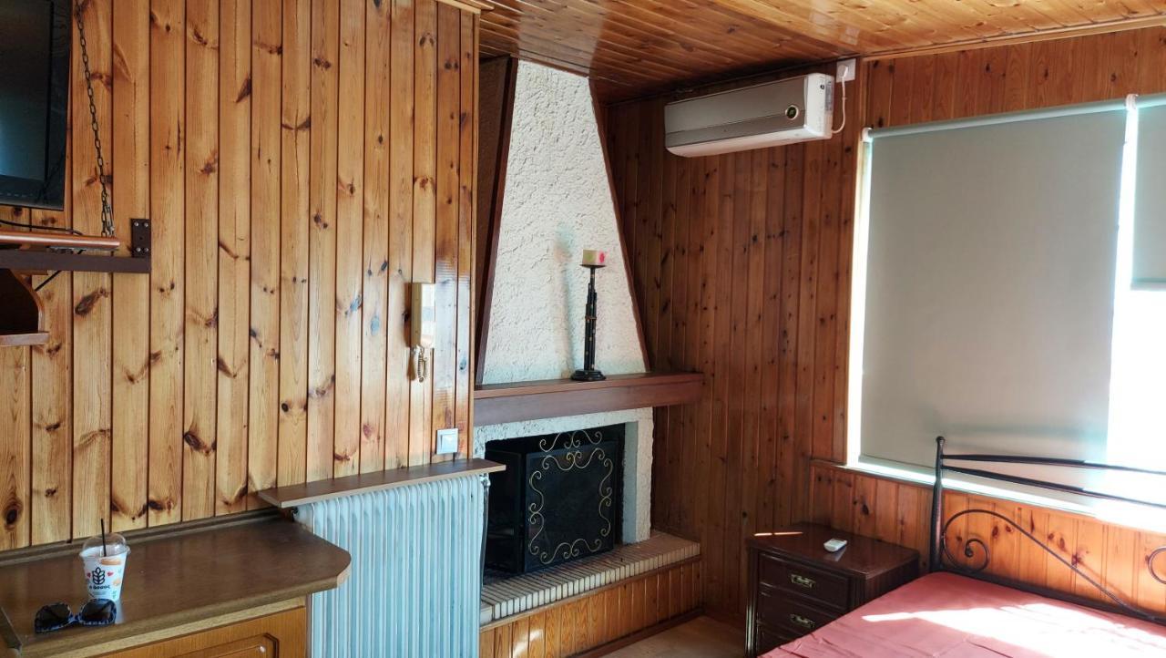 Cozy Airport Studio 2 Артемида Екстериор снимка