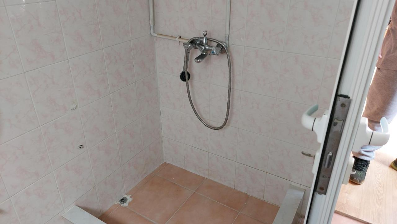 Cozy Airport Studio 2 Артемида Екстериор снимка