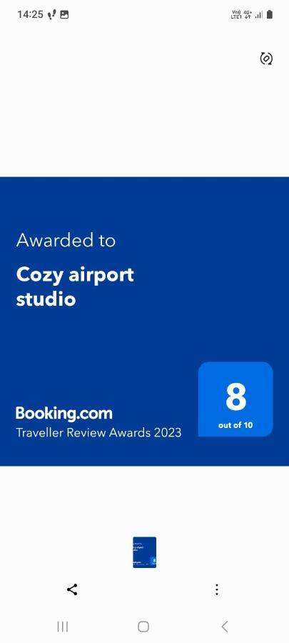 Cozy Airport Studio 2 Артемида Екстериор снимка
